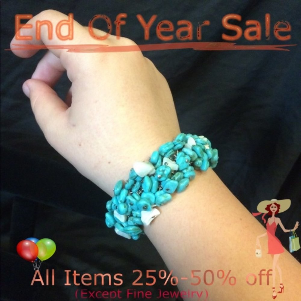 Vintage stuning turquoise/mother of pearl bracelet